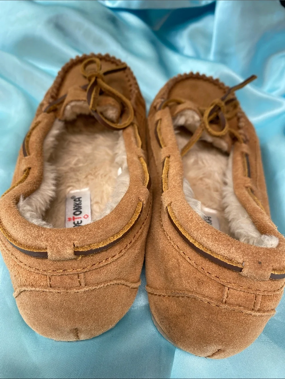 Minnetonka Brown Suede Moccasins Slippers with Faux Fur Lining